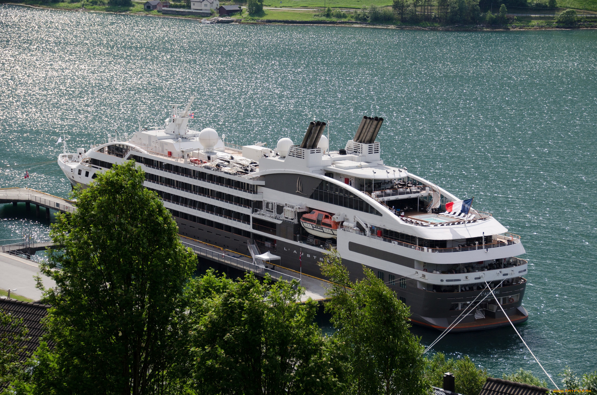l` austral, , , , 